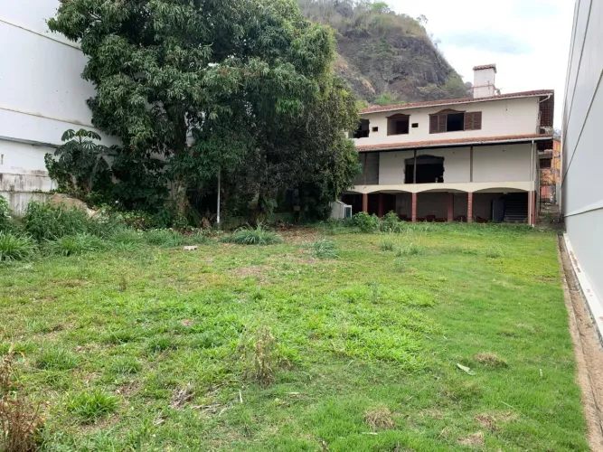 Terreno/Casa à venda, 1077 m² - Paineiras - Juiz de Fora/MG