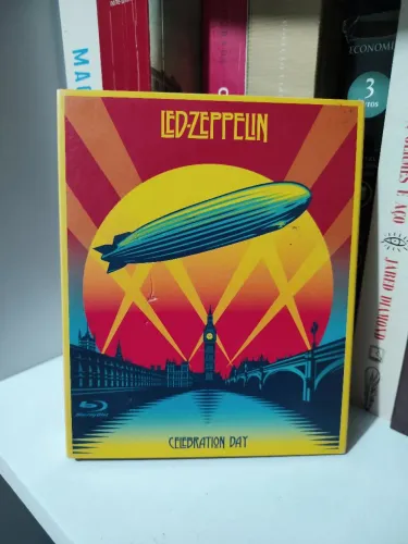 Led Zeppelin Celebration Day blu-ray e CD duplo 