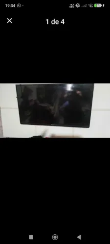 Tv smart tela trincada valor 200,0