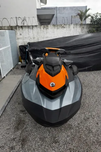 Jet ski seadoo 170 