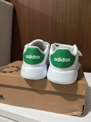 Tênis Infantil Adidas Advantage
