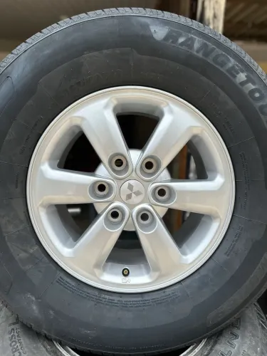 Roda L200 aro 16, com pneu novo/ 7.000