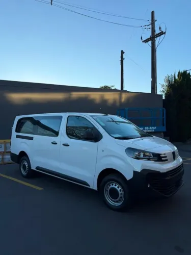 Peugeot Expert Vitré 2.2 Turbo Diesel 2026