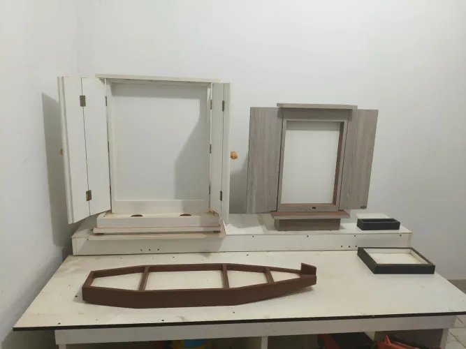 Vendo Altar budista Butsudan novo