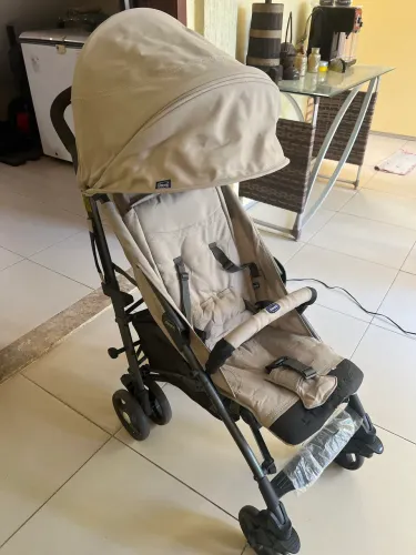 Carrinho de bebê Chico