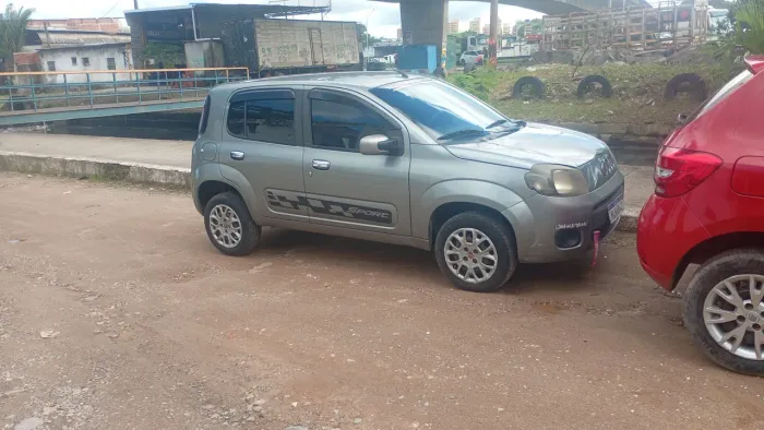 Fiat Uno Vivace Celeb. 1.0 EVO F.flex 8V 5P 2011