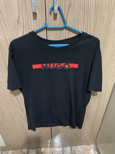 Blusas de marca desapego