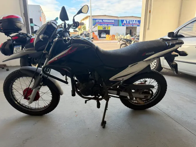 HONDA BROSS