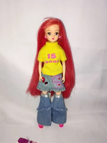 Boneca Japonesa Jenny Takara Tommy