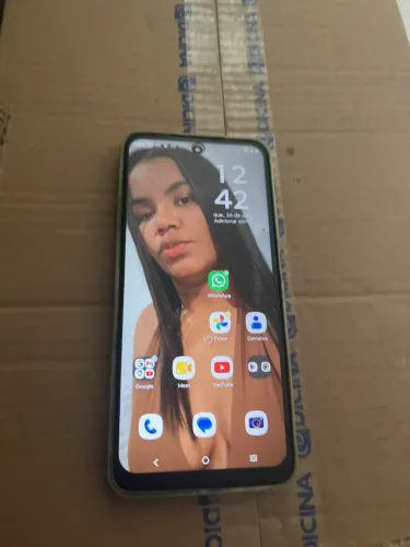 Vendo um celular