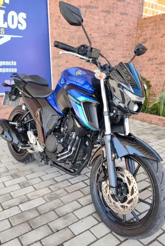 Yamaha FAZER 250cc Extra Único dono Honda