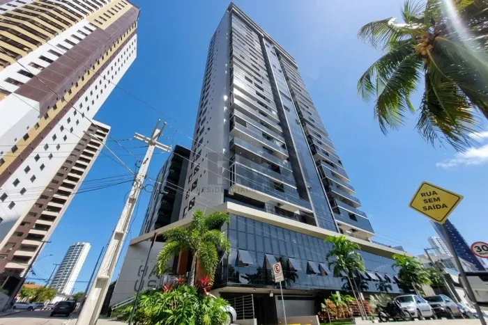 Sala comercial no Miramar, 250 m², exclusiva para coworking. Espaço amplo e estratégico!