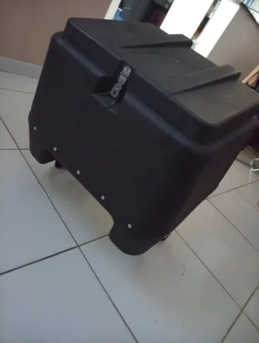 Baú para moto 80 Litros reforçado