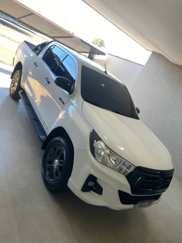 Toyota Hilux CD SRV 4X2 2.7 Flex 16V Aut. 2019