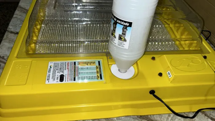 Chocadeira da marca Premium ecológica capacidade para 130 ovos