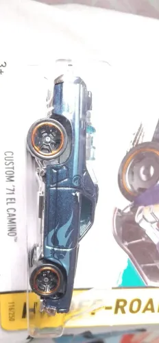 Carrinho da Hot Wheels CUSTOM 71 EL CAMINO