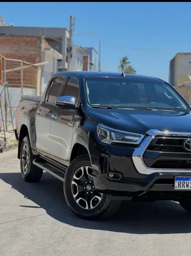Toyota Hilux CD SRX 4X4 2.8 TDI 16V Diesel Aut. 2023