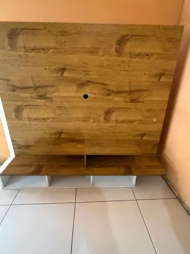 Painel televisão semi novo