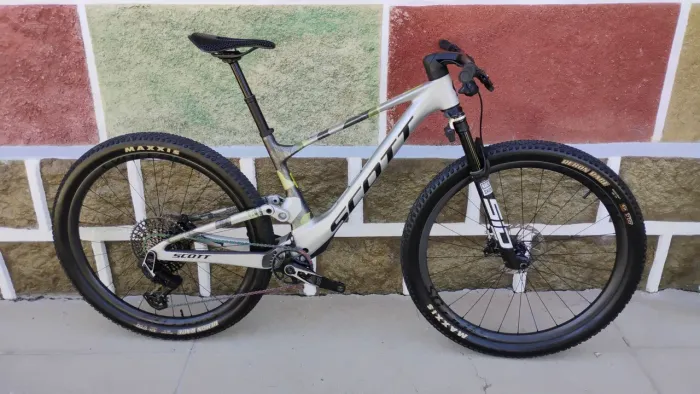 Bicicleta Scott Spark RC World Cup Tam M 