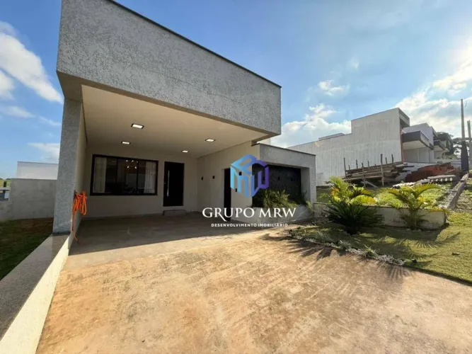 Casa à venda no Condomínio Helena Maria | Zona Oeste de Sorocaba | 3 dormitórios, suíte co