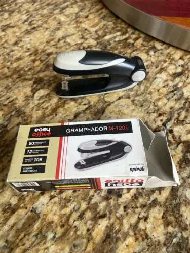 Grampeador mini