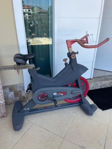 Bicicleta ergométrica Profissional total health ! 