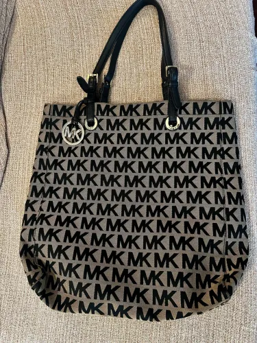 Bolsa saco Michael Kors
