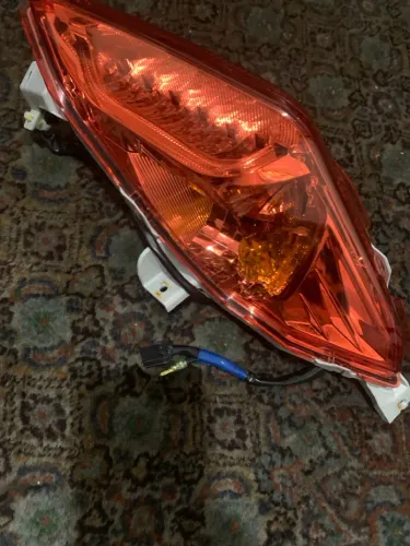 Lanterna traseira Direita Yamaha XMax250 2021 a 2024 original