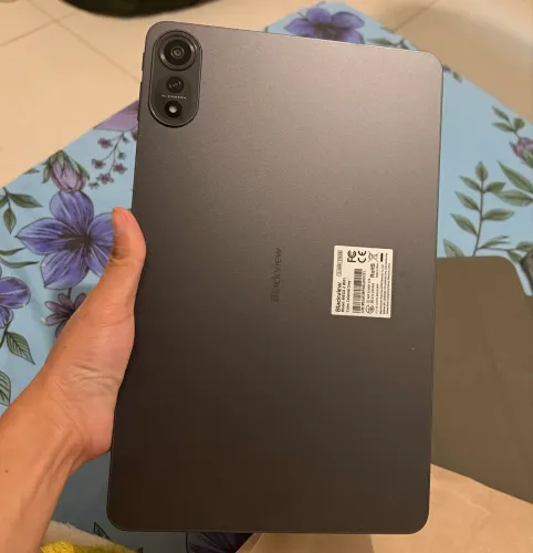 Vendo tablet com 5 meses de uso 256 GB+12 GB de RAM com todos acessórios +pelicula