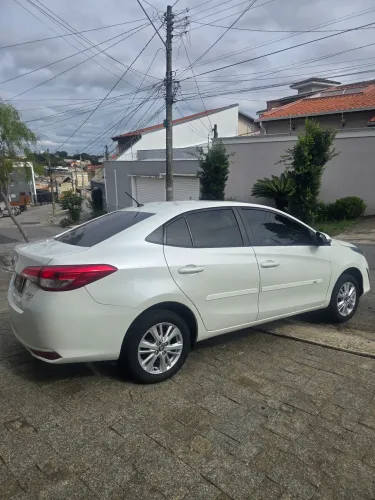 Toyota Yaris XL Sedan 1.5 Flex 16V 4P Aut. 2019