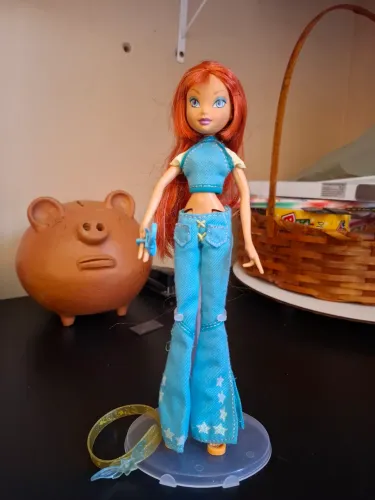 Boneca Bloom Winx Casual