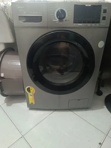 Máquina de lavar e seca