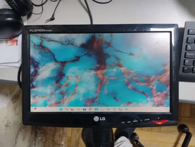 Monitor LG Flatron W1643C