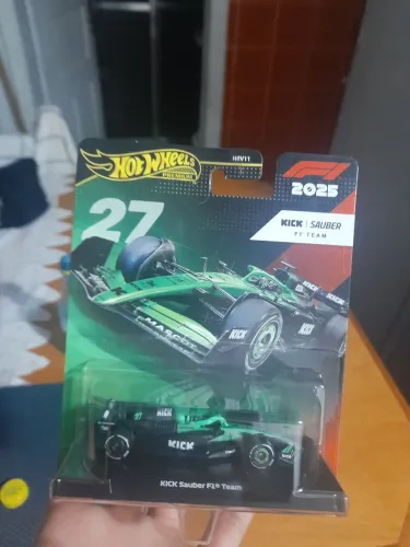 Carrinho kick Hotwheels novo
