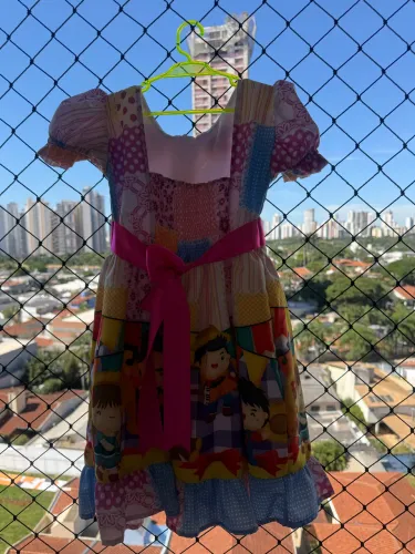 Vestido  Festa Junina Infantil 6 anos.