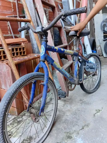 Bicicleta ótima para vc montar sua montadinha!