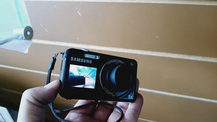 Camera fotografica Sansung Pl120 14.2Mp