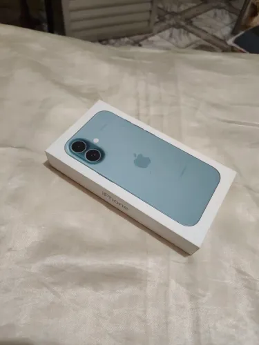 iPhone 16 128 GB semi novo