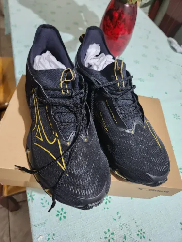 Vendo tênis Mizuno wave prophecy 14 usado uma vez Original 