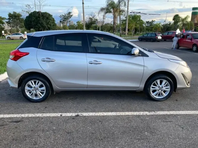 Toyota Yaris XL 1.3 Flex 16V 5P Aut. 2019