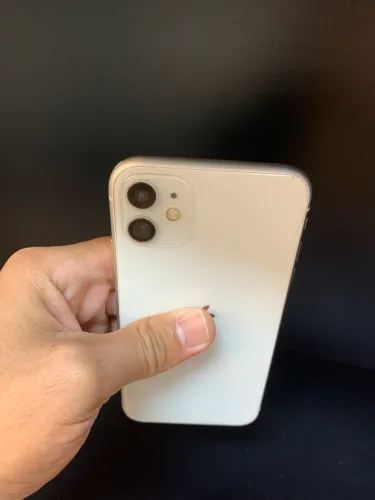 iPhone 11-64gb funcionando tudo perfeitamente