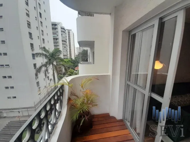 LINDO APARTAMENTO EM MOEMA MOBILIADO PARA LOCAÇÃO.