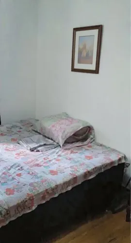 Cama seminova