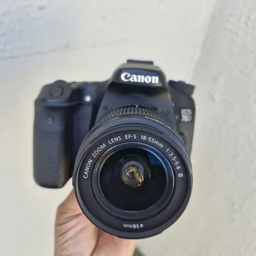 Câmera canon 70D