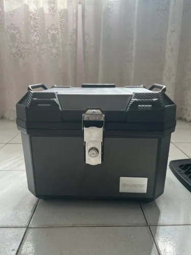 Baú Traseiro Plástico Abs 45l Com Encosto Suporte