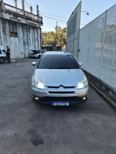Citroen C4 Pallas GLX 2.0/2.0 Flex 16V Mec. 2011