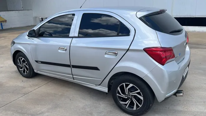 Chevrolet Onix Hatch LT 1.0 8V Flex Mec. 4P 2018