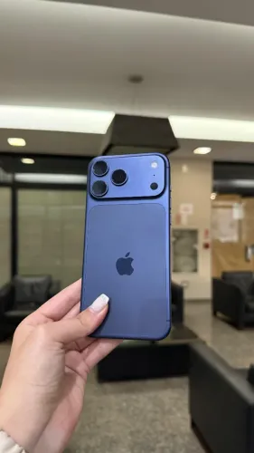 17 PRO MAX 256 GB DISPONÍVEL
