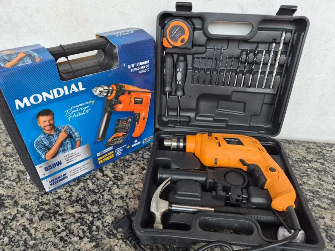 Furadeira Mondial nova com maleta e acessórios (entrego)