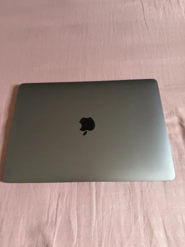 MacBook M1